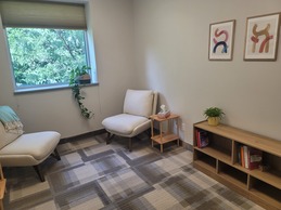 Teresa's Kent Ave Psychotherapy counselling space